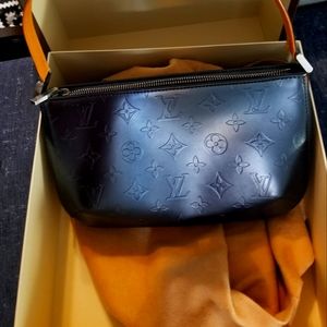 Louis Vuitton purse